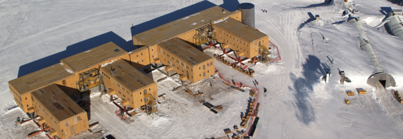 Base d'Amundsen-Scott