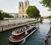 Découvrez Paris avec les Vedettes de Paris
